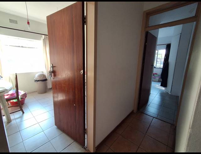3 BEDROOM HOUSE FOR SALE IN BIRCHLEIGH NORTH